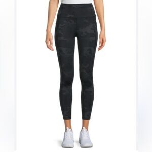 Women’s A New Day Seamless High Waisted Camo Leggings NEW Black L/XL